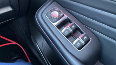 MG Hs 1.5 T-GDI Exclusive 5dr DCT Petrol Hatchback